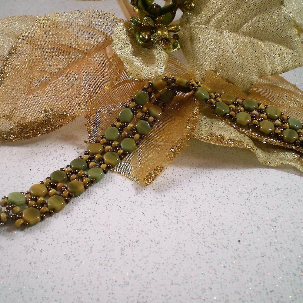 Seafoam Honeycomb Bracelet